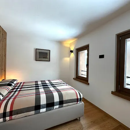 Falco Apartment